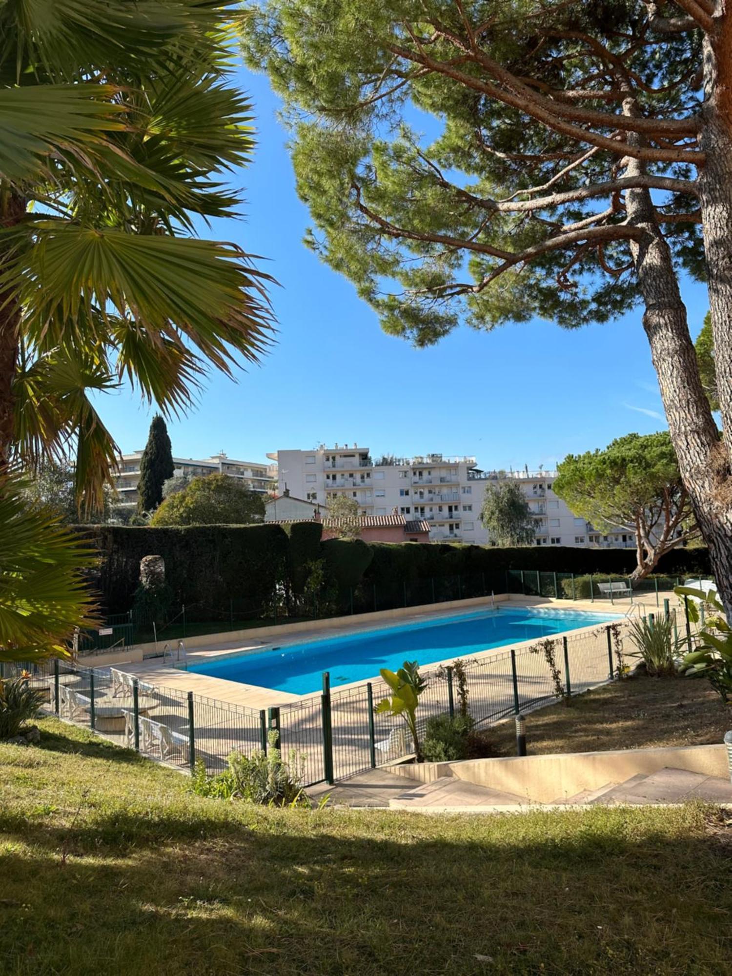 L'Azur - Apt De Standing - Piscine - Parking Le Cannet Dış mekan fotoğraf